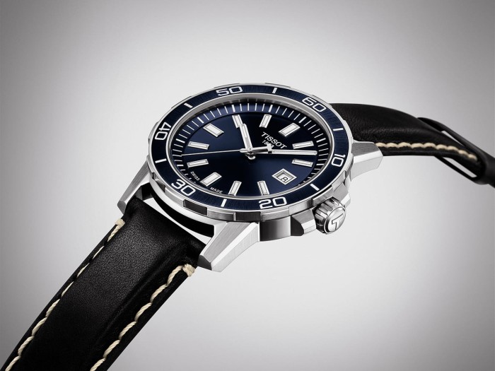 tissot-T125.610.16.041.00_BIA2.jpg