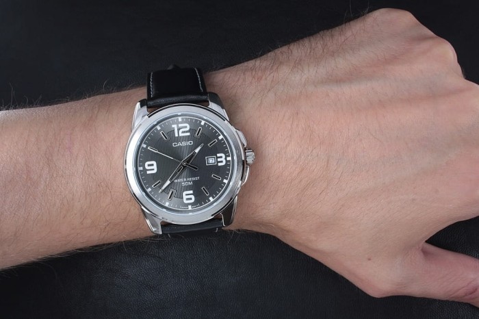 casio_MTP-1314PL-8AVEF_BIA1.jpg