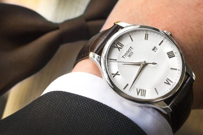 tissot-tradition-meski-klasyczny-T063.610.16.038.00_1.jpg