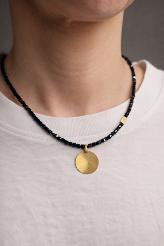 naszyjnik-z-onyksem-krauza-1