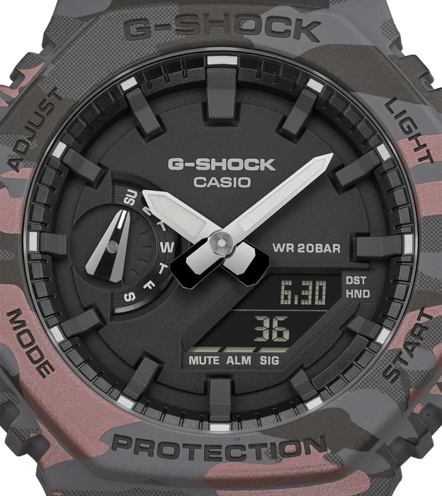 GA-2100CM-8AER-meski-zegarek-casio-g-shock.webp