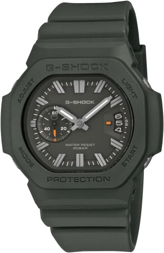 Ciemnozielony-Casio-G-SHOCK-GAC-2500-3AER-z-analogową-tarczą-srebrzystymi-indeksami-i-pomarańczowymi-detalami