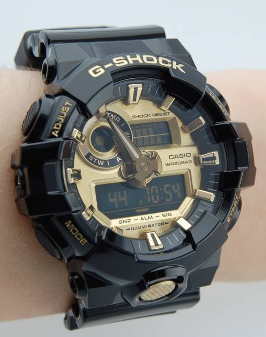 Męski wstrząsoodporny zegarek CASIO G-Shock GA-710B-1AER -b.JPG